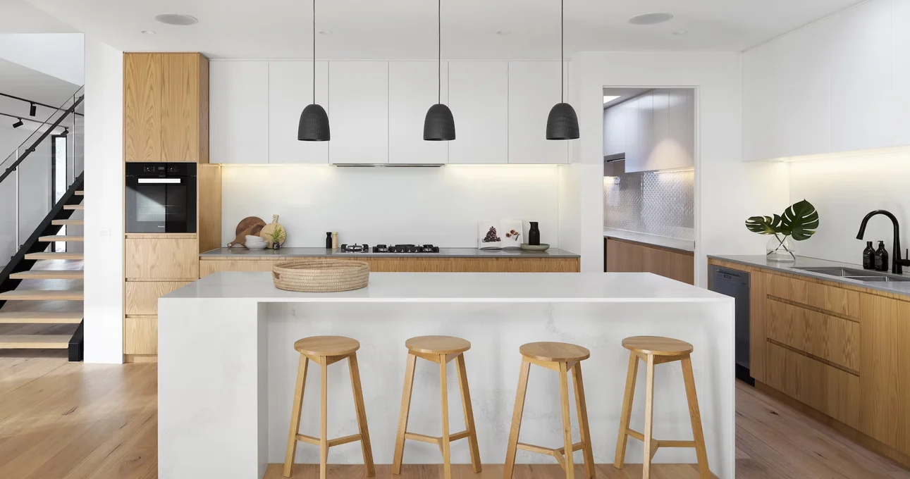 Parallel River Apartments